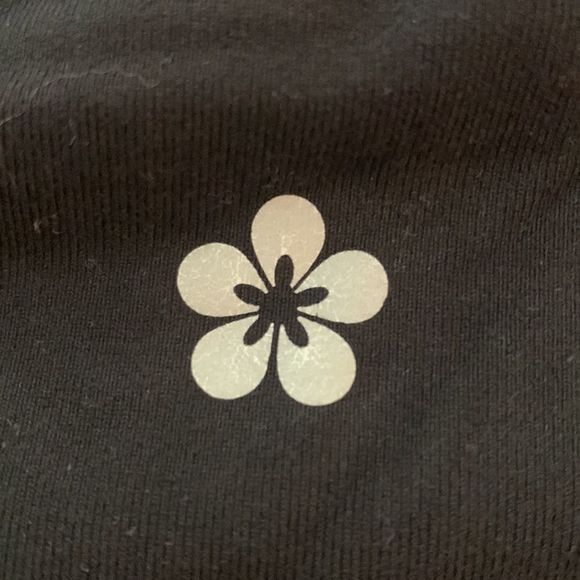 Tuff Athletics Woman’s Black and Gray Leggings size m - Picture 4 of 4